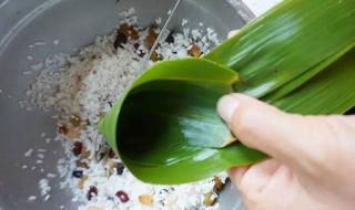 湖南三角粽子的包法 三角粽子的包法图解