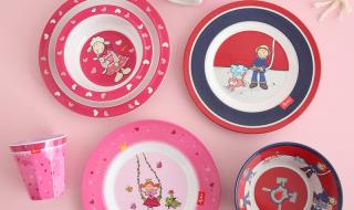 贝易学饮杯和世喜学饮杯哪个好用 学饮杯哪个牌子好